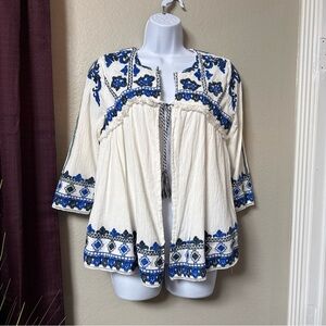 #784 Kate C. embroidered Boho Layering Top Size Small